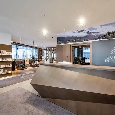 Summit Seefeld 4* Ζέεφελντ