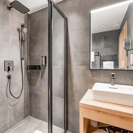 Summit Seefeld מלון דירות 4*