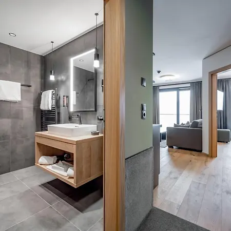 Summit Seefeld アパートホテル ゼーフェルト・イン・チロル