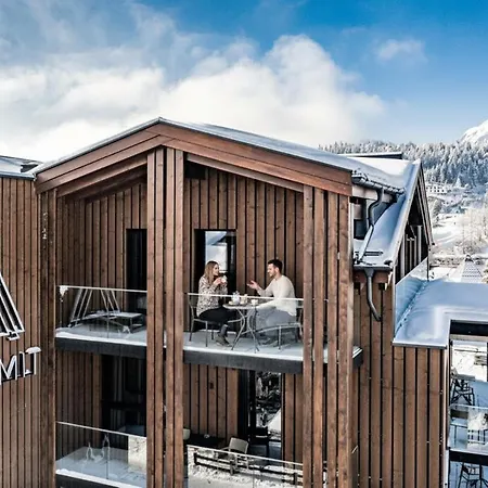 Summit Seefeld Aparthotel 4*