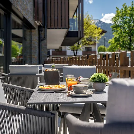 Summit Seefeld アパートホテル